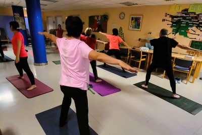 La Fundació Salut Empordà ha impulsat aquest any sessions de ioga dirigides a les persones treballadores