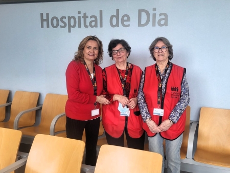Voluntariat de la Fundació Oncolliga Girona a l'Hospital de Figueres
