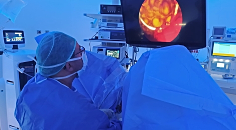 L’Hospital de Figueres incorpora el làser Thulium superpolsat que pot tractar la hiperplàsia benigna de pròstata i les pedres a la via urinària