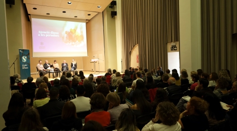 La Taula Comarcal pels Drets de les Persones Grans elabora una guia per als serveis sanitaris i socials sobre drets i bon tracte 