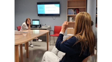 Oncolliga amplia el suport psicològic a la FSE als professionals de cures pal·liatives del Bernat Jaume per ajudar-los en la gestió emocional
